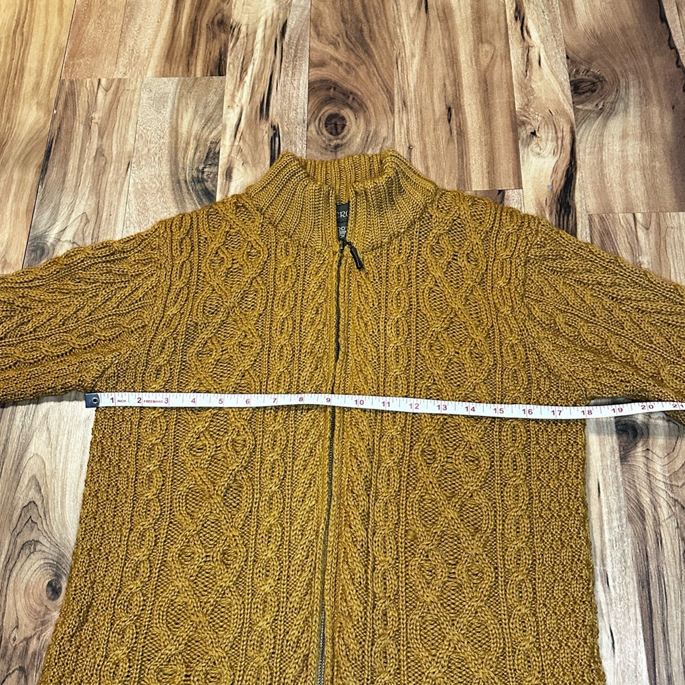 Inis Crafts Women’s 100% Merino Wool Irish Cable Knit Zip Sweater Mustard - Picture 8 of 10